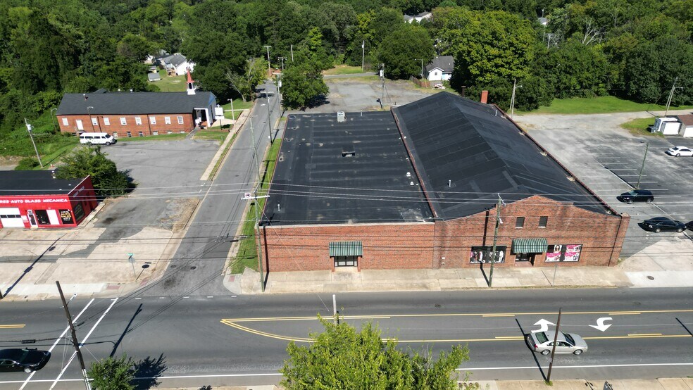 Primary Photo Of 384 Church St, Concord Flex For Lease