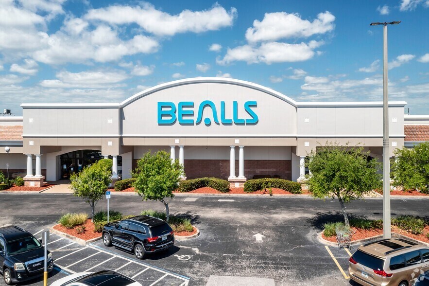 More Photos Of 4100 N Wickham Rd, Melbourne Unknown For Lease