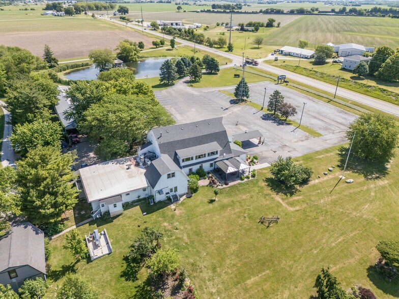 More Photos Of 2973 N Il Route 71, Ottawa Restaurant For Sale