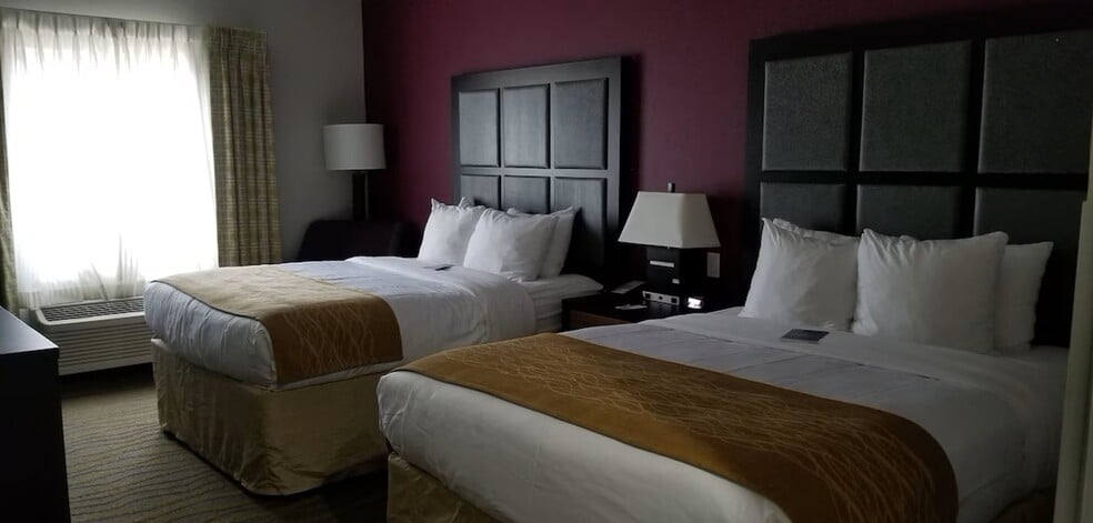 More Photos Of 6101 New Sapulpa Rd, Tulsa Hotel For Sale