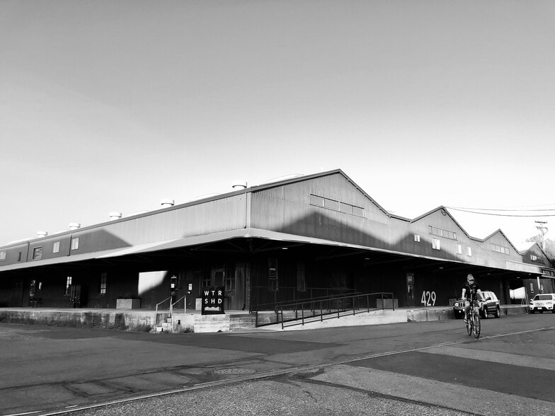 More Photos Of 429 1st St, Petaluma Office For Lease