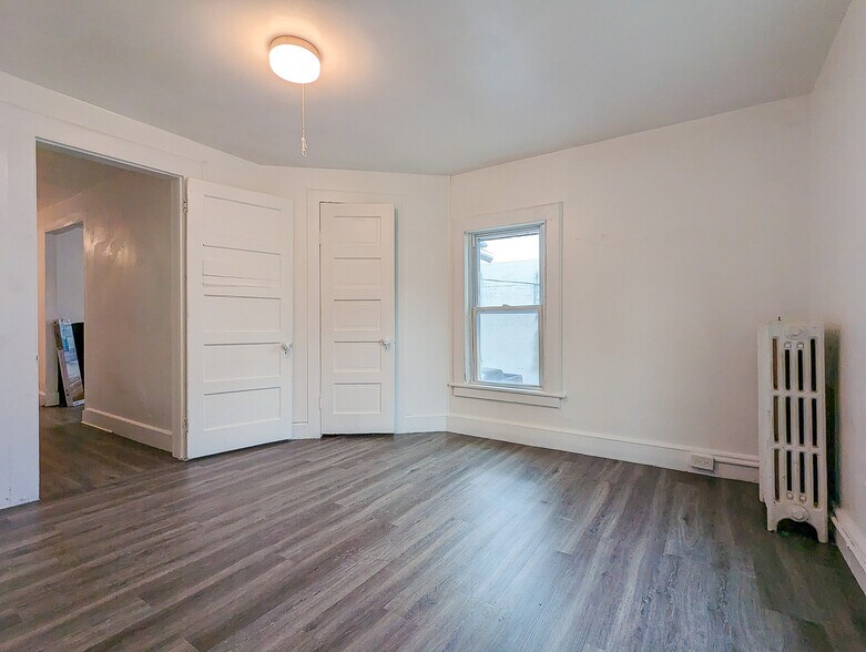 More Photos Of 105 Madison Ave, Endicott Apartments For Sale