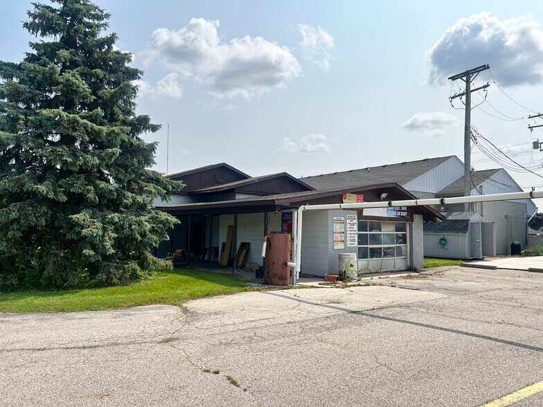 More Photos Of 1001 Huron Blvd, Marysville Carwash For Lease