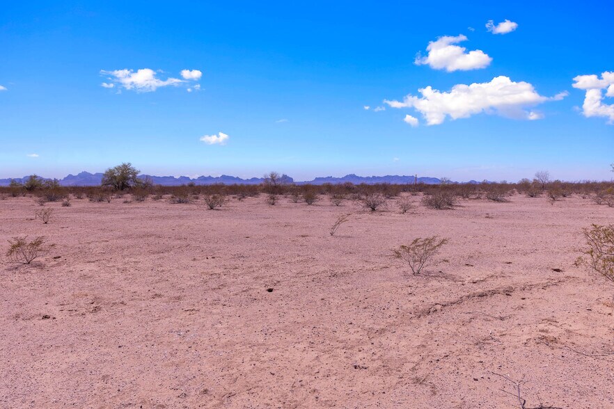 More Photos Of 53900 W Salome Hwy, Tonopah Land For Sale