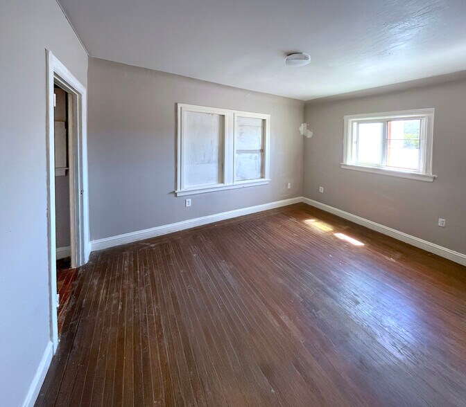 More Photos Of 3253 Middlefield Rd, Menlo Park Storefront For Sale