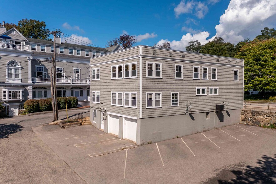 More Photos Of 435 York St, York Office Residential For Sale