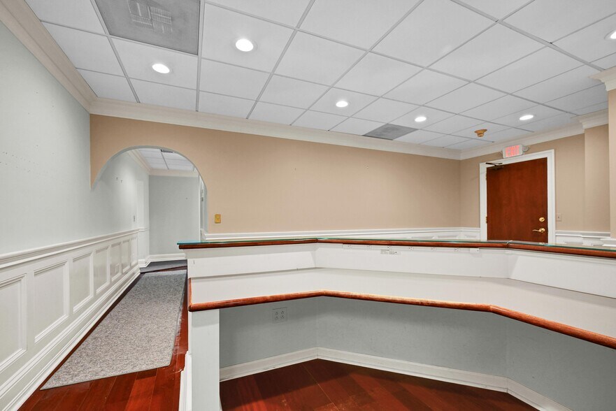 More Photos Of 90 Grove St, Ridgefield Medical For Lease