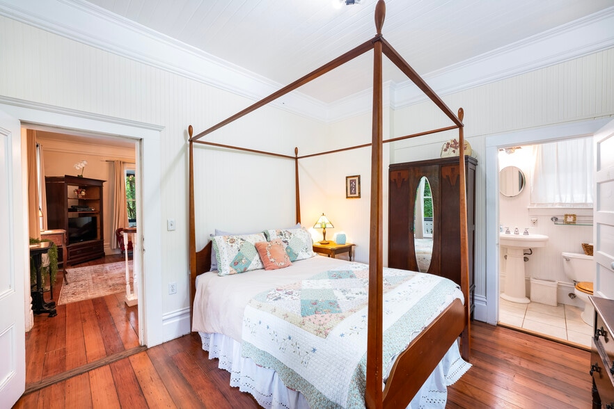 More Photos Of 12130 Highway 116, Guerneville Hospitality For Sale