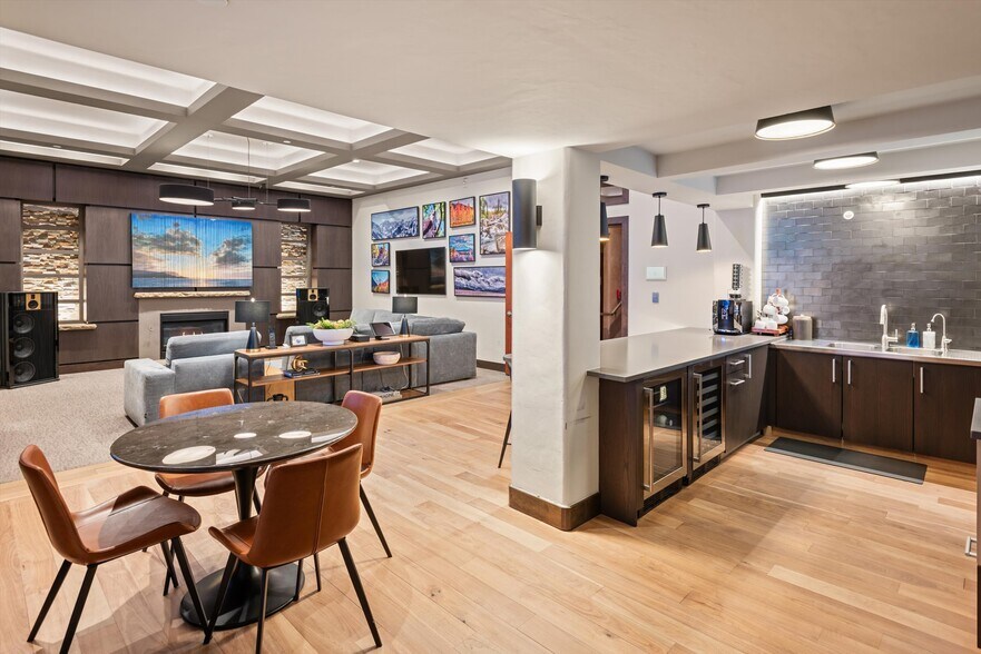 More Photos Of 601 Rio Grande Pl, Aspen Apartments For Sale