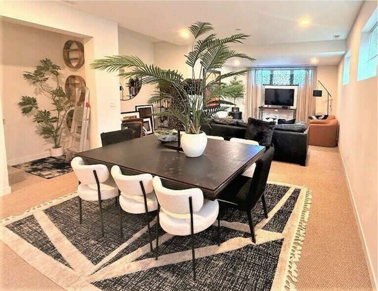 More Photos Of 2835 W Division St, Chicago Apartments For Sale