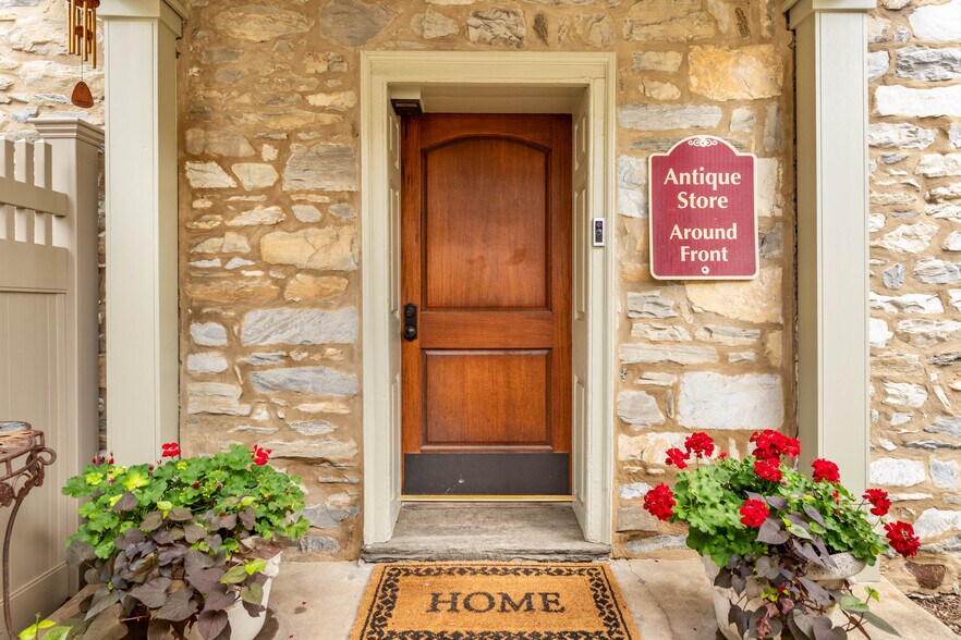More Photos Of 1510 Bethlehem Pike, Flourtown Storefront Retail Residential For Sale