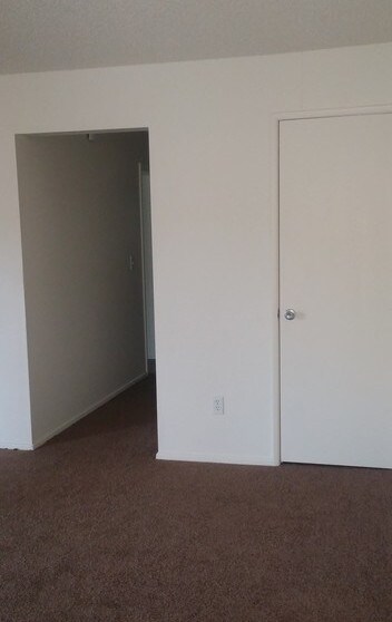 More Photos Of 1184 NE Turner Dr, Hillsboro Apartments For Sale