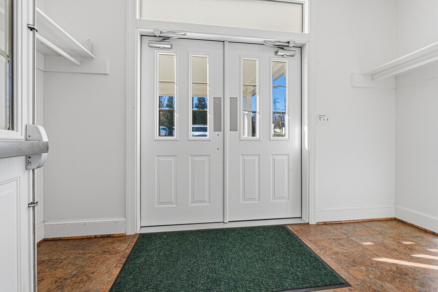 More Photos Of 851 Annapolis Rd, Gambrills Office For Sale