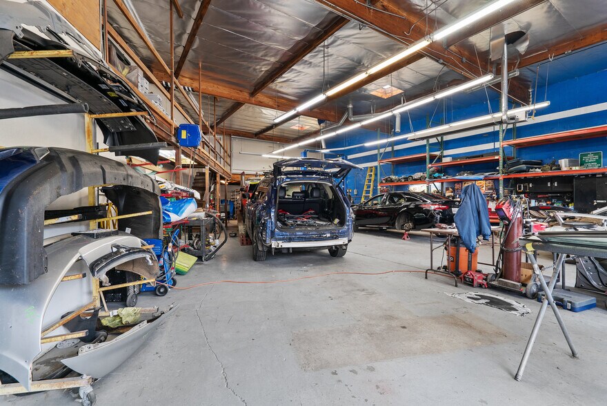 More Photos Of 5346 Scotts Valley Dr, Scotts Valley Auto Repair For Lease
