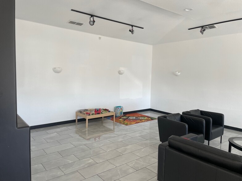 More Photos Of 11291 Folsom Blvd, Rancho Cordova Auto Dealership For Sale