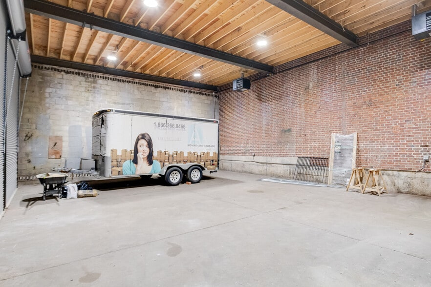 More Photos Of 900-912 Baltic Ave, Baltimore Warehouse For Sale