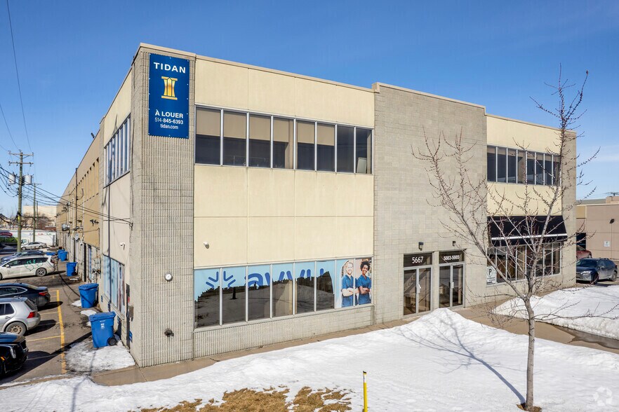 Primary Photo Of 8270-8310 Ch Devonshire, Mt Royal Unknown For Lease
