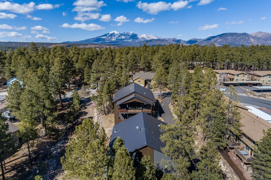More Photos Of 3295 S Gila Dr, Flagstaff Specialty For Sale