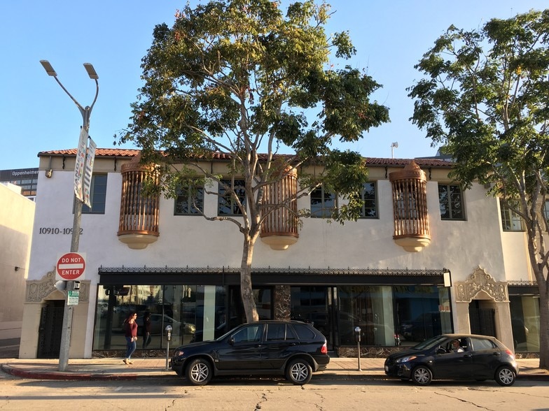 More Photos Of 1025-1126 Westwood Blvd, Los Angeles Unknown For Lease