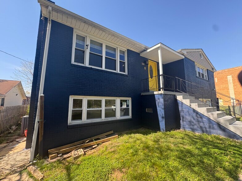 More Photos Of 7205 Livingston Rd, Oxon Hill Office Residential For Sale