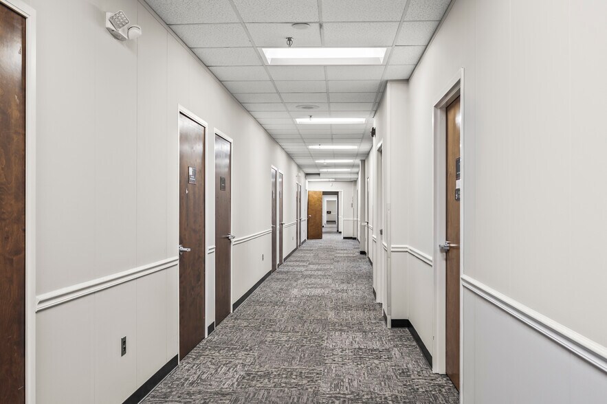 More Photos Of 8025 North Point Blvd, Winston-Salem Office For Lease