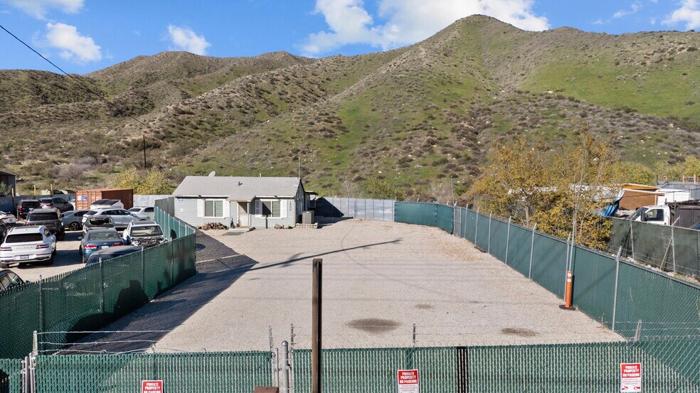 More Photos Of 17007 Sierra Hwy, Santa Clarita Land For Sale