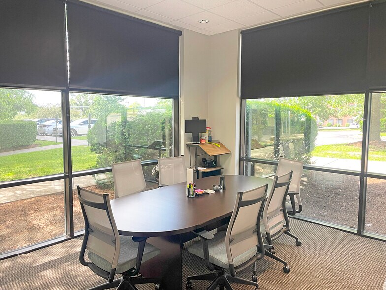 More Photos Of 2704 Old Rosebud Rd, Lexington Office For Sale