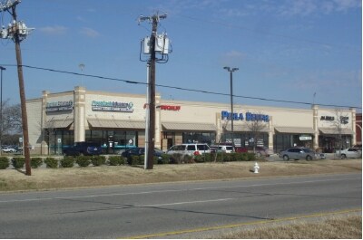 More Photos Of 1880 W Moore Ave, Terrell Unknown For Lease