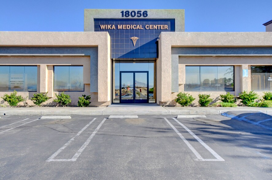 More Photos Of 18056 Wika Rd, Apple Valley Medical For Lease