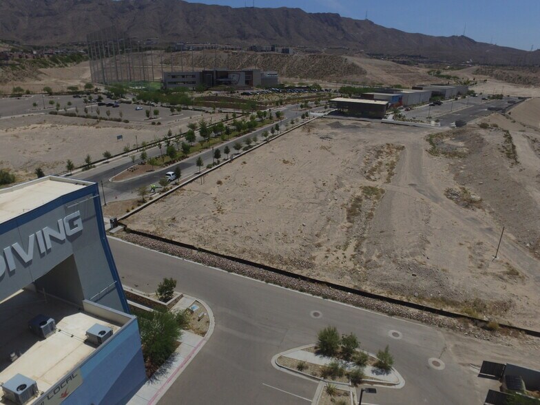 More Photos Of 400-420 Vin Rambla, El Paso Land For Sale