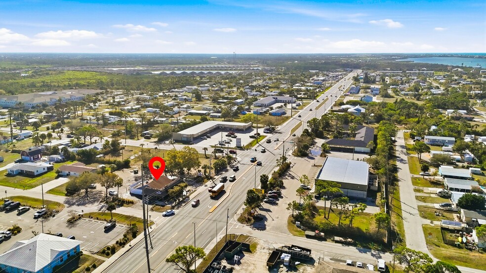 More Photos Of 2901 Placida Rd, Englewood Restaurant For Sale