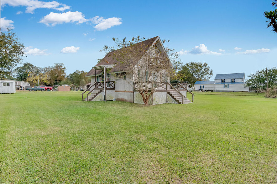 More Photos Of 110 Wetherington Landing rd, Stella Specialty For Sale