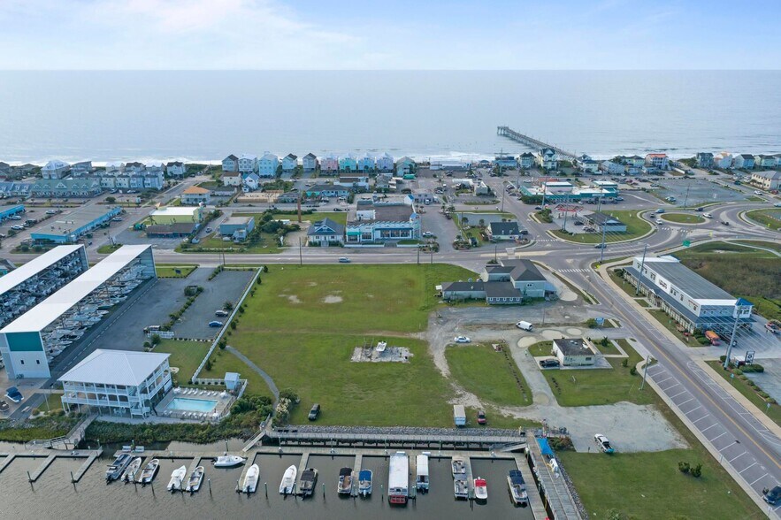 More Photos Of 404 Roland Ave, Surf City Restaurant For Sale