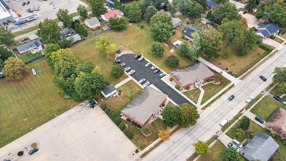 More Photos Of , Pontiac Multifamily For Sale