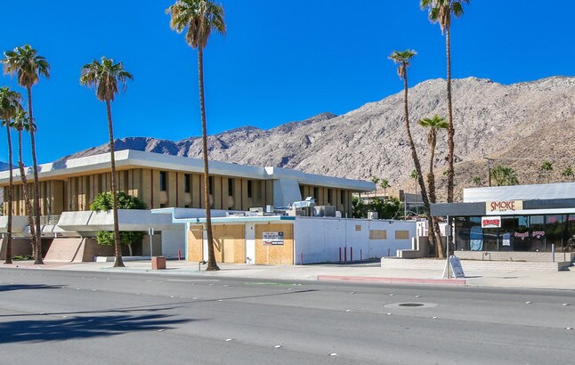 More Photos Of 311 N Indian Canyon Dr, Palm Springs General Retail For Sale