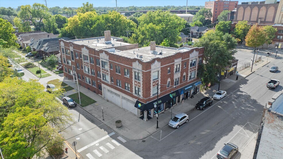 Primary Photo Of 1721-1725 E 79th St, Chicago Apartments For Sale