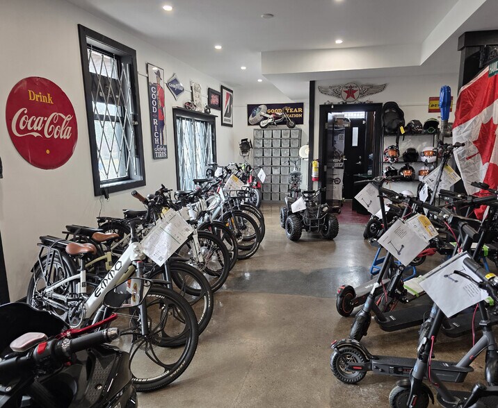 More Photos Of 6402 Hamlyn St, London Service Station For Sale