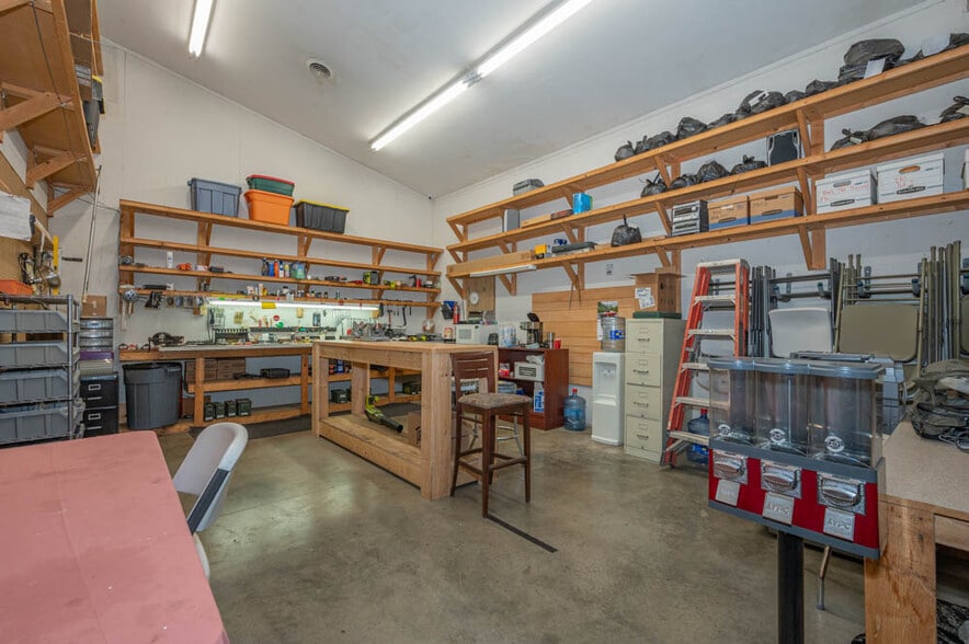 More Photos Of 9074 Market St, North Lima Freestanding For Sale