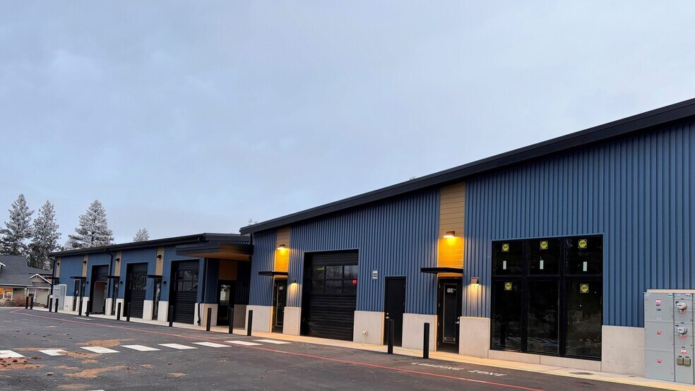 More Photos Of 155 Lundgren Mill, Sisters Light Distribution For Lease