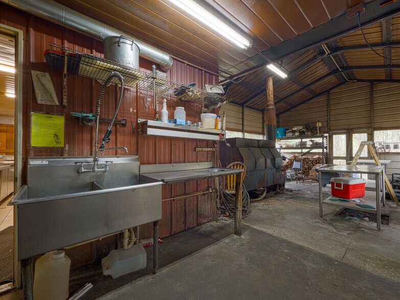 More Photos Of 340 Northview Dr, Jesup Restaurant For Sale