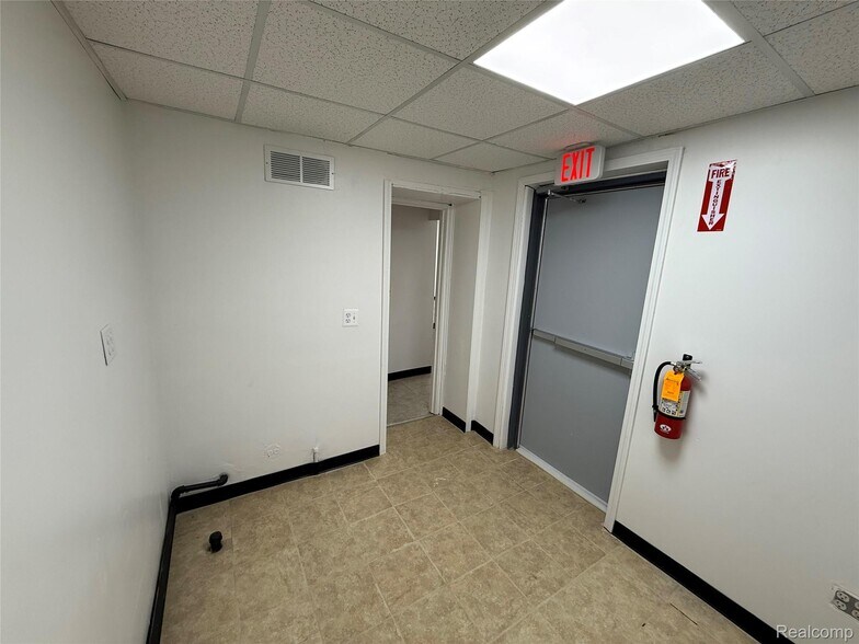 More Photos Of 22741 Van Dyke Rd, Warren Storefront For Lease