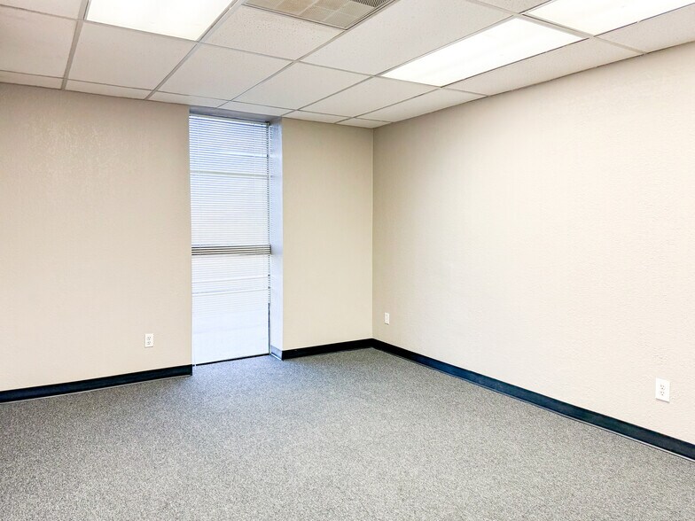More Photos Of 2585 W Interstate 20, Odessa Manufacturing For Sale
