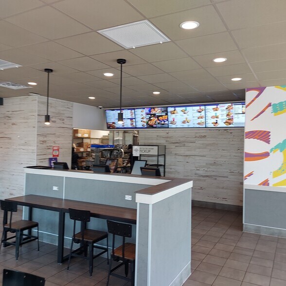 More Photos Of 1120 Somerset St, New Brunswick Fast Food For Sale