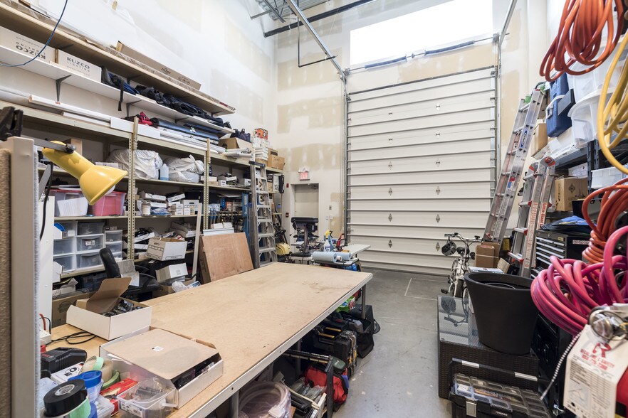 More Photos Of 618 E Kent Ave S, Vancouver Light Distribution For Sale