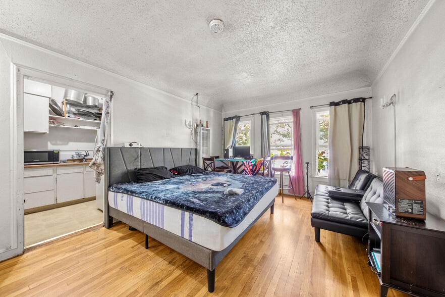 More Photos Of 982-998 The Alameda, San Jose Apartments For Sale