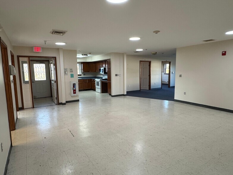 More Photos Of 8 Wesleyan St, Fort Fairfield Assisted Living For Sale