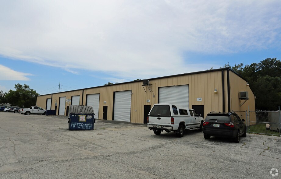 More Photos Of 4302 E 10th Ave, Tampa Warehouse For Lease