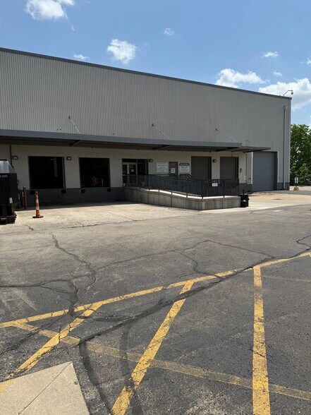 More Photos Of 1133 S Edwin C Moses Blvd, Dayton Flex For Lease