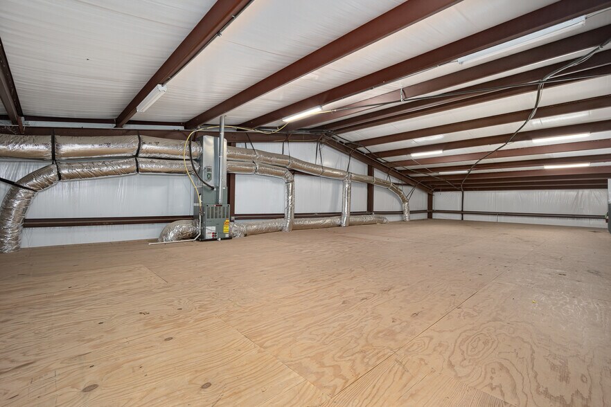 More Photos Of 1940 Harper St, Choctaw Medical For Lease
