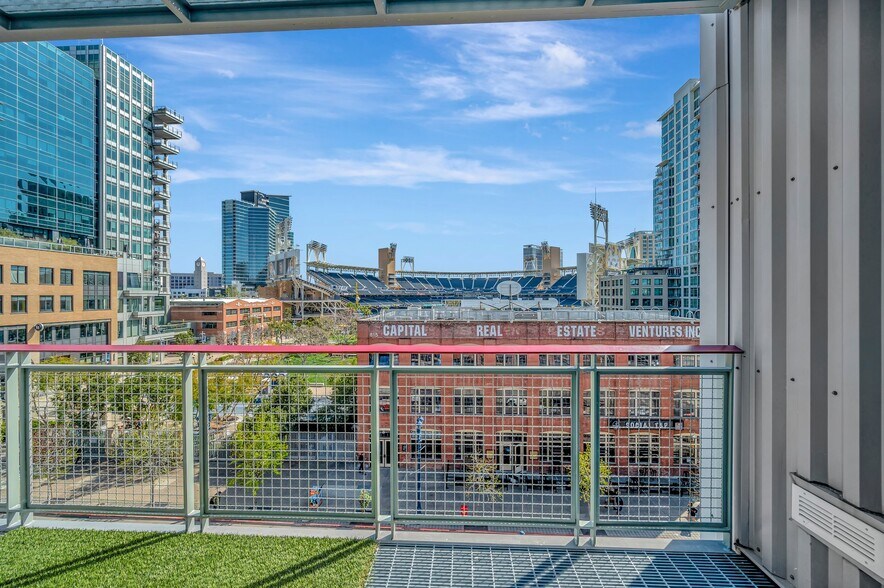 More Photos Of 406 9th Ave, San Diego Loft Creative Space For Sale